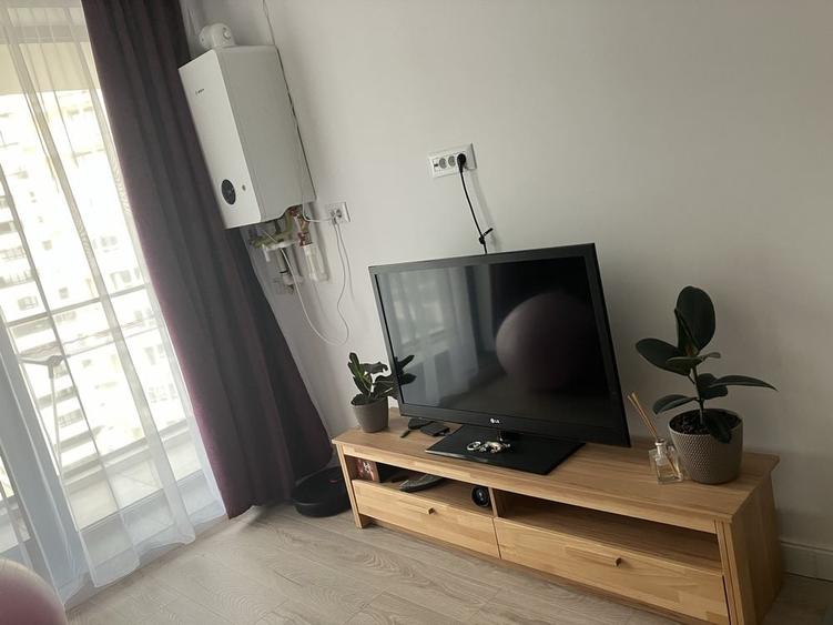Apartament cu 2 camere nedecomandat în Central