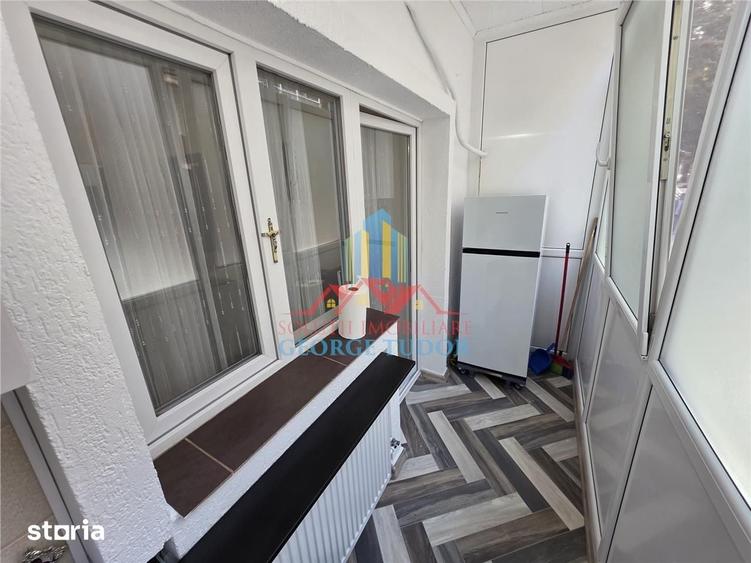 Apartament cu 3 camere decomandat în Chiajna