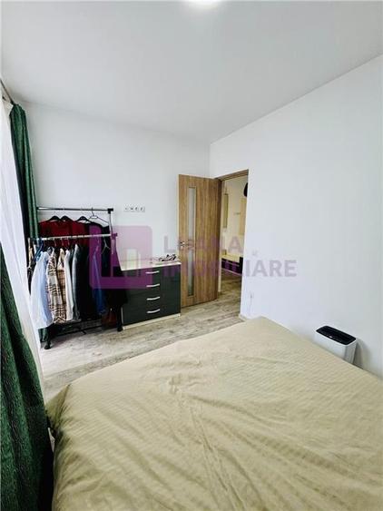 Apartament cu 2 camere decomandat în Aeroport