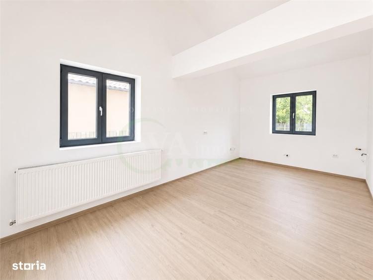 Casă cu 3 camere în Ciupercenii Noi