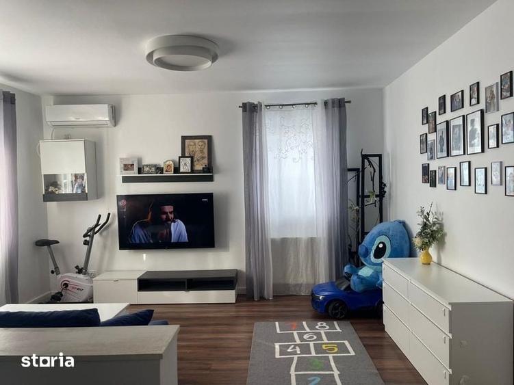 Casă cu 3 camere cu Teren 80 Mp în Vidra