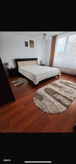 Casă cu 3 camere în Central