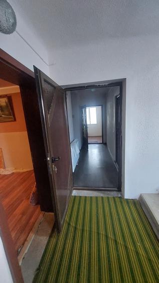 Casă cu 4 camere în Dorobanți