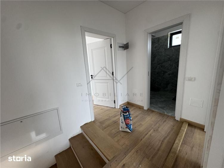 Casă cu 4 camere cu Teren 140 Mp în Chiajna