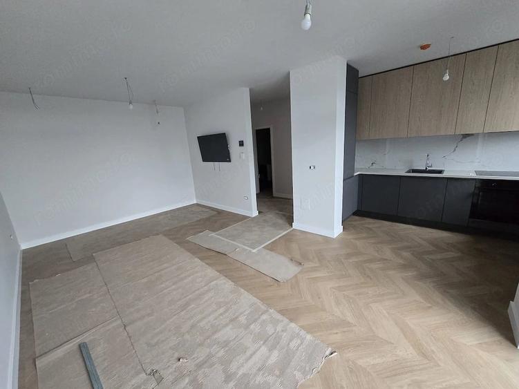Apartament cu 2 camere decomandat în Aradului