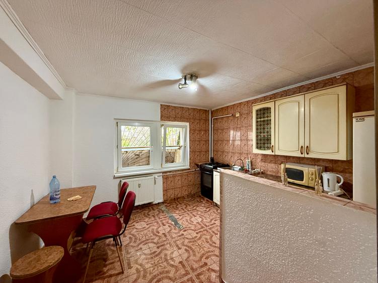 Apartament cu 2 camere decomandat, mobilat în Vitan Mall