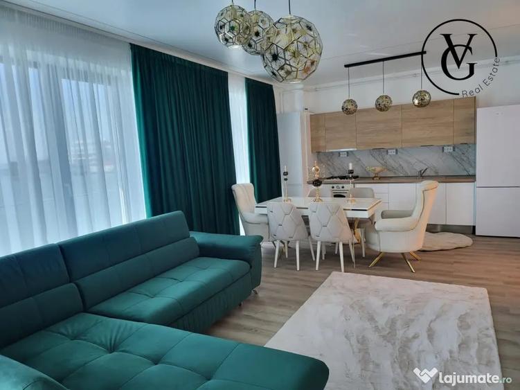 Apartament cu 4 camere decomandat în Central