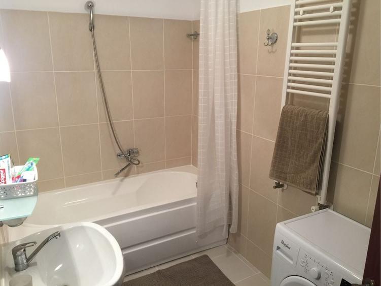 Apartament cu 2 camere nedecomandat în Valea Moșneagului