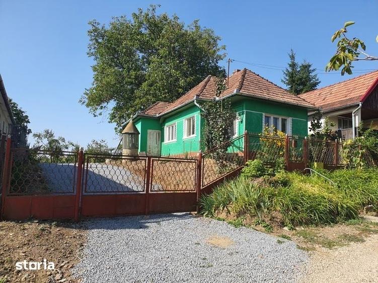 Casă cu 3 camere cu Teren 60 Mp în Unirii