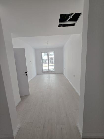 Spațiu comercial, de 65 mp, în Central