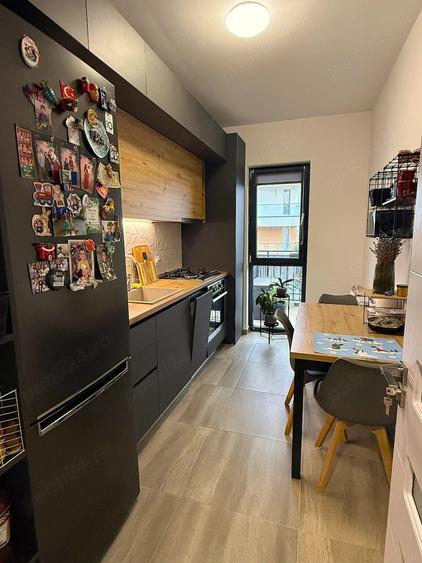 Apartament cu 2 camere decomandat în Metalurgiei