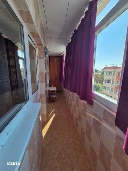Apartament cu 3 camere decomandat în Giurgiului