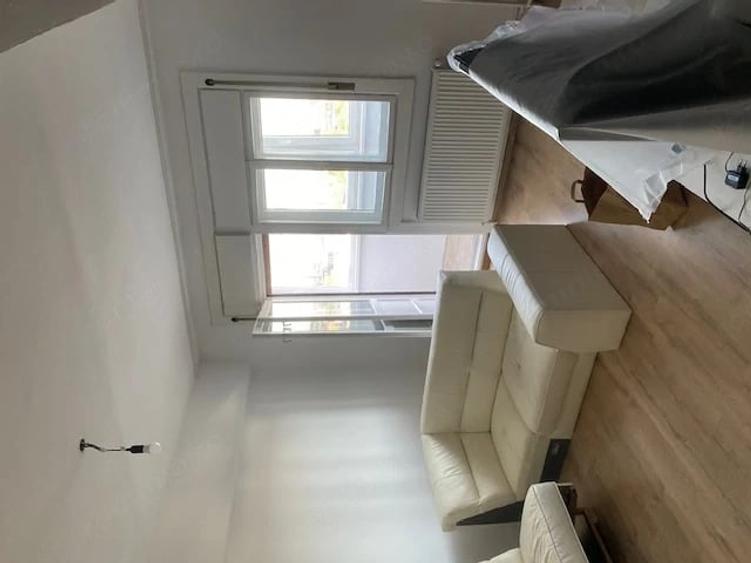 Apartament cu 3 camere decomandat în P-ța Unirii