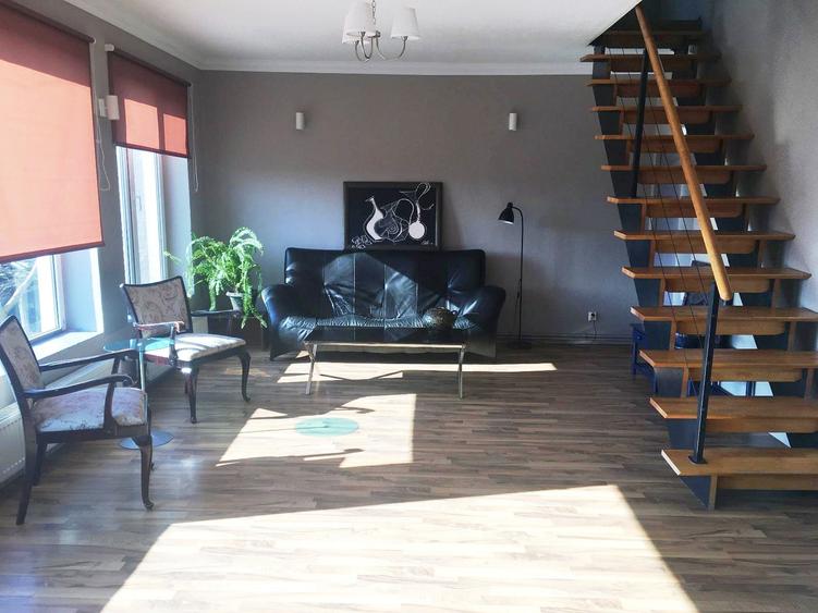Casă cu 3 camere cu Teren 570 Mp în Tătărași