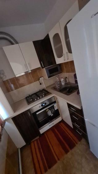 Apartament cu 2 camere semidecomandat în Exterior Vest