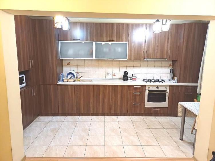 Casă individuală cu 4 camere cu Teren 300 Mp în Prelungirea Ghencea