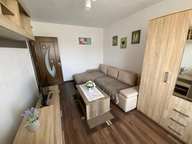Garsonieră decomandată în Mircea cel Bătrân