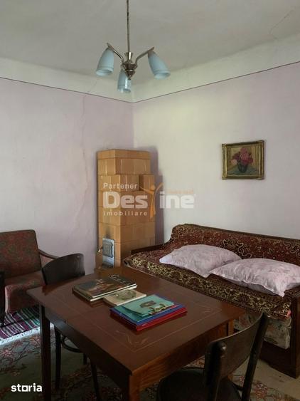 Casă cu 6 camere cu Teren 2793 Mp în Ghimeș
