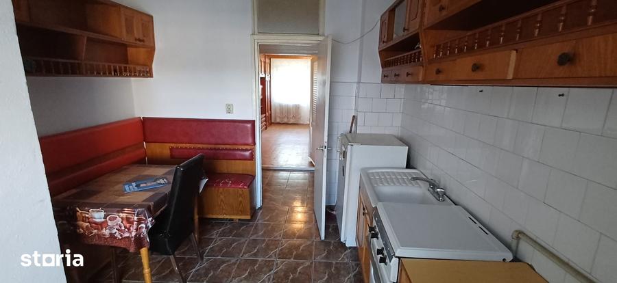 Apartament cu 3 camere decomandat în Gării