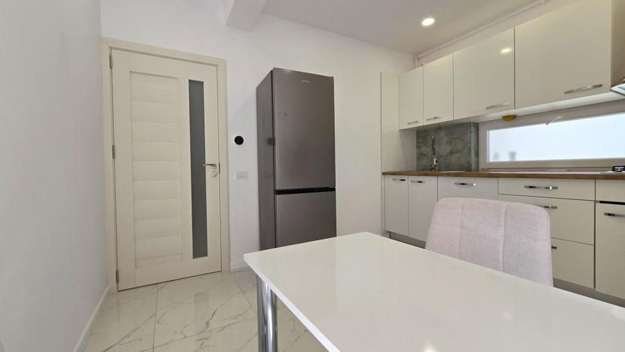 Casă cu Teren 305 Mp în Corbeanca