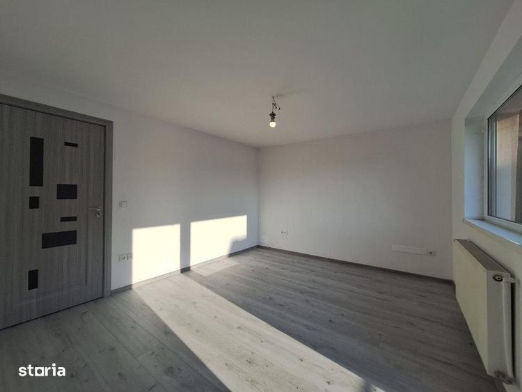 Casă cu 3 camere cu Teren 80 Mp în Florești