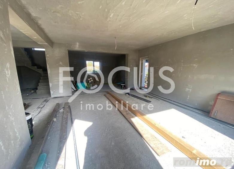 Casă cu 5 camere în Central