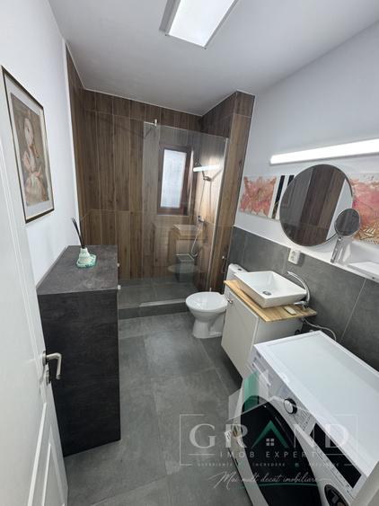Apartament cu 2 camere semidecomandat, mobilat în Mănăștur