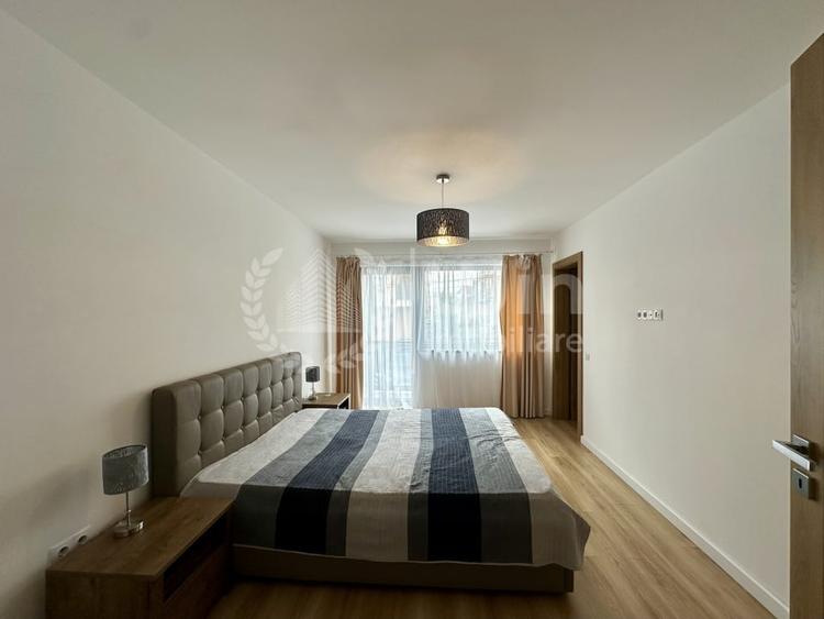 Duplex cu 4 camere cu Canalizare în Europa