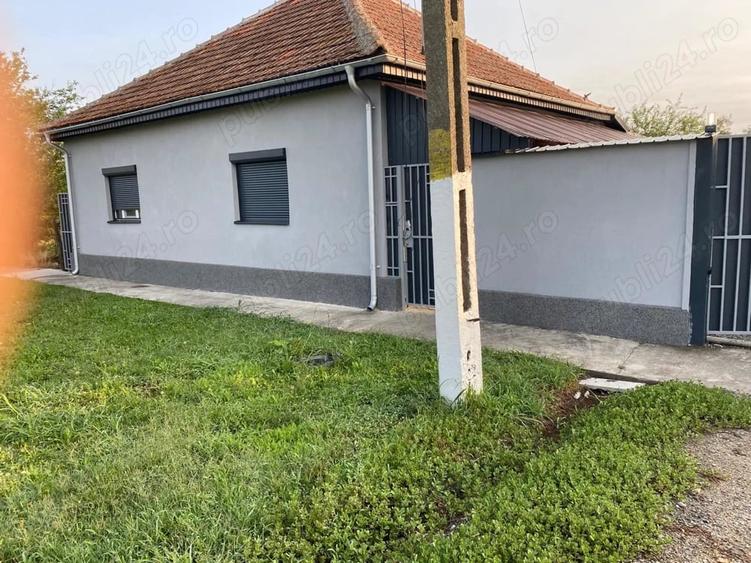 Casă cu 3 camere în Jamu Mare