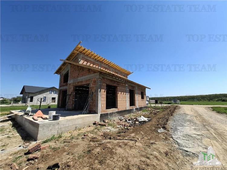 Casă individuală cu 4 camere cu Teren 500 Mp în Snagov