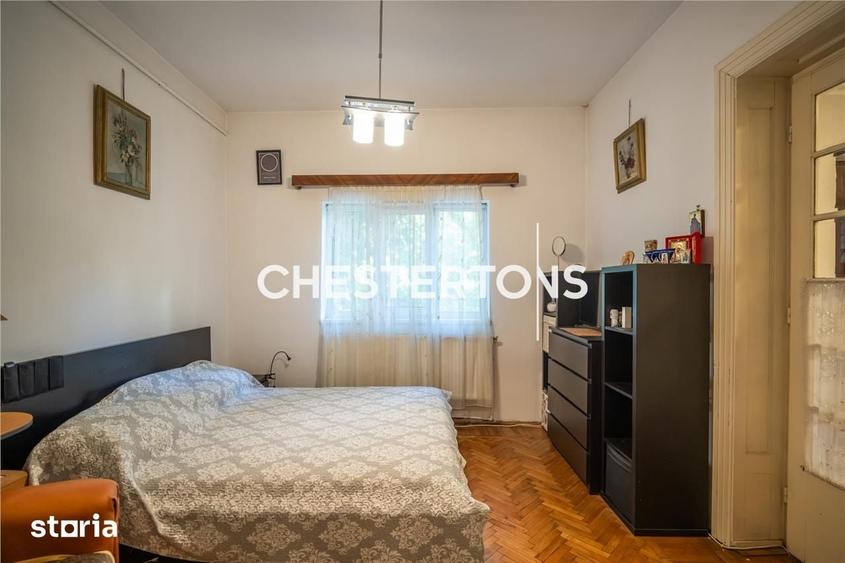 Casă cu 9 camere cu Teren 367 Mp în Pantelimon