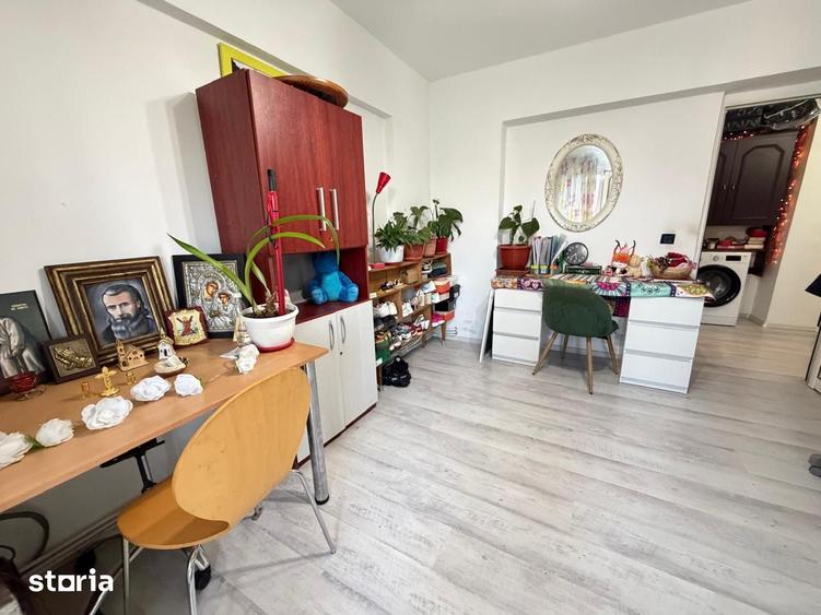 3 camere 2 bai 76mp etaj intermediar bloc pe cadre zona Nicolina - 8