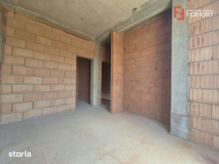 Duplex cu 4 camere de vanzare in localitatea Dumbravita - 6