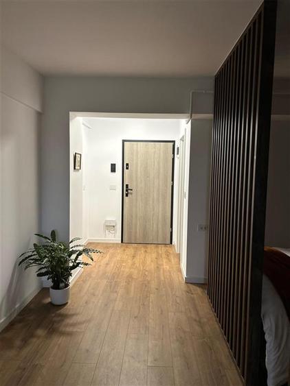 Garsonieră decomandată în Galata