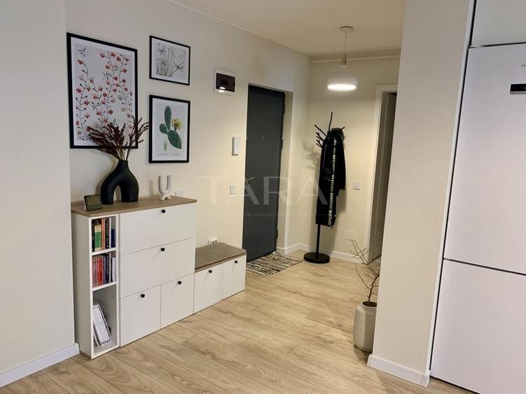 Apartament cu 2 camere decomandat, mobilat în Vest