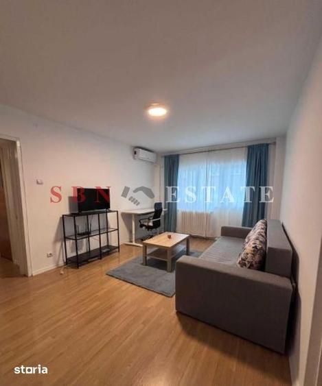 Apartament cu 2 camere semidecomandat, mobilat în 1 Mai