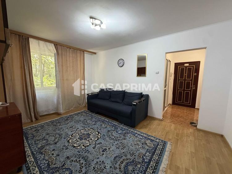 Apartament cu 2 camere semidecomandat în Zimbru