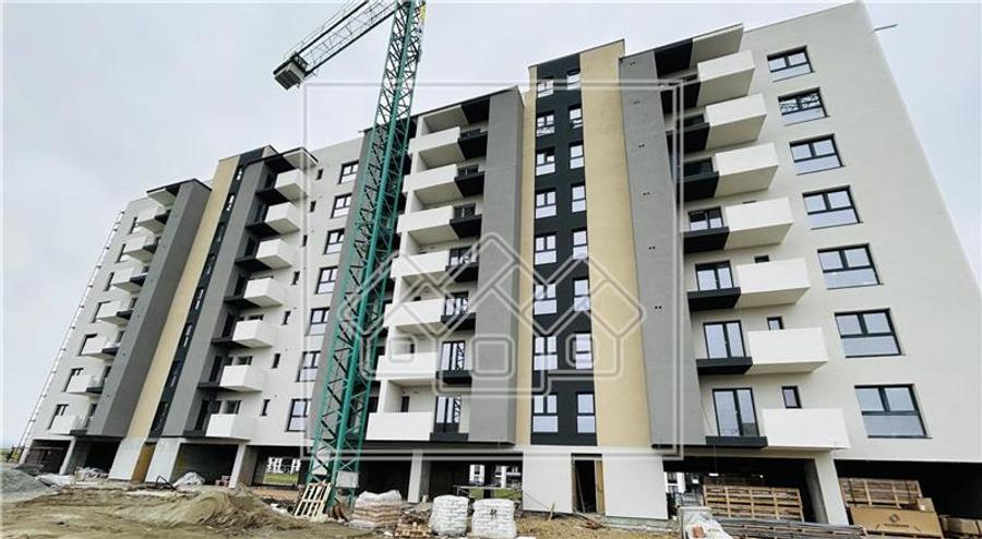 Apartament cu 3 camere nedecomandat în Șelimbăr