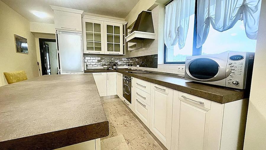 Apartament cu 2 camere decomandat în Copou