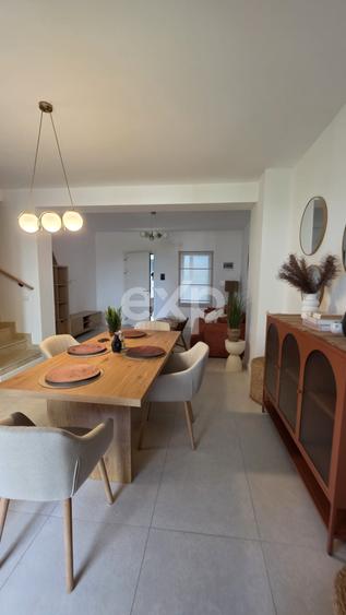 Apartament cu 3 camere decomandat în Tunari