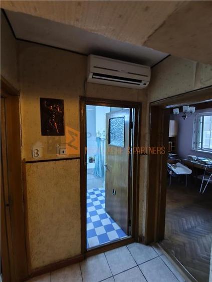 Apartament cu 3 camere decomandat, mobilat în 23 August