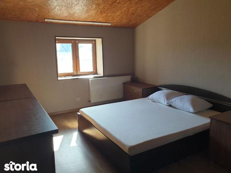 Apartament cu 4 camere în Central