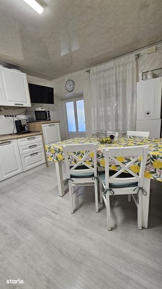 Casă cu 3 camere cu Teren 140 Mp în Central