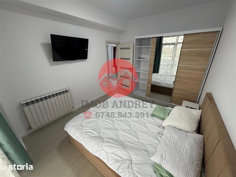 Apartament cu 3 camere decomandat în E3
