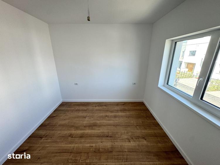 Casă cu 4 camere cu Teren 200 Mp în Valea Lupului