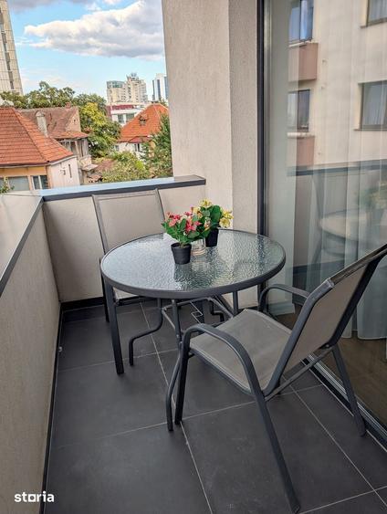 Apartament cu 2 camere în Centrul Civic