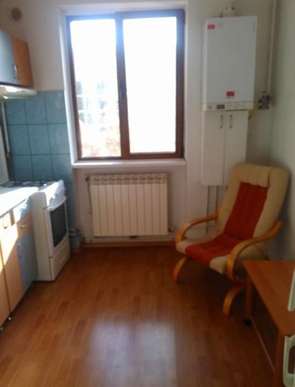Garsonieră decomandată în Metalurgie