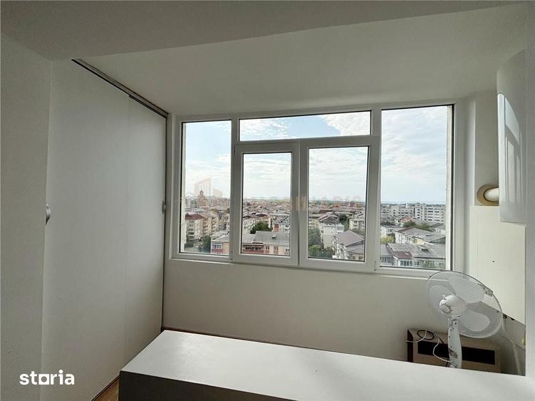 Apartament cu 2 camere decomandat în Traian
