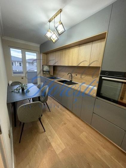 Apartament cu 3 camere semidecomandat, mobilat în Florești
