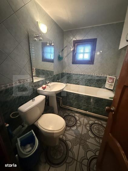 Apartament cu 4 camere decomandat în Tunari